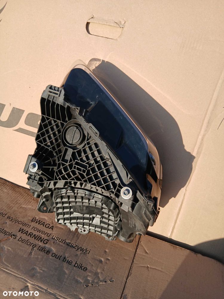 EU Reflektor lampa Przód Przednia Porsche Taycan 9J1 - 5