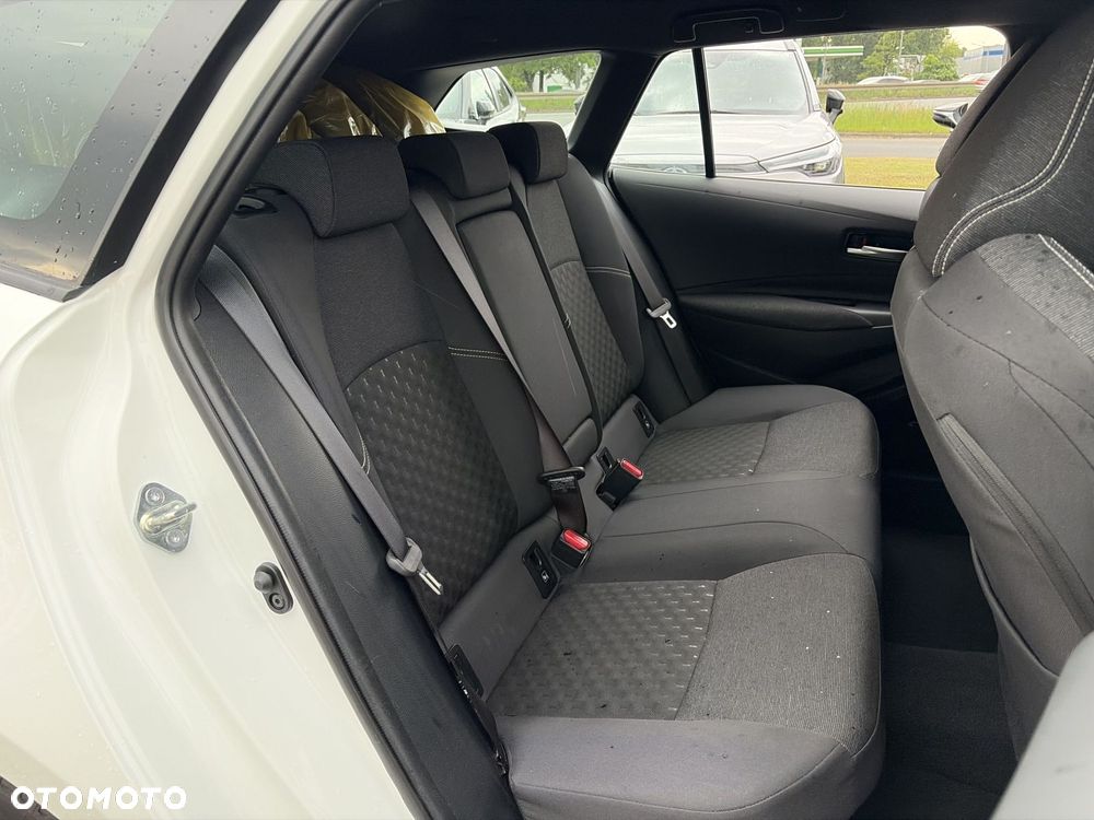 Toyota Corolla 1.8 Hybrid Comfort - 19