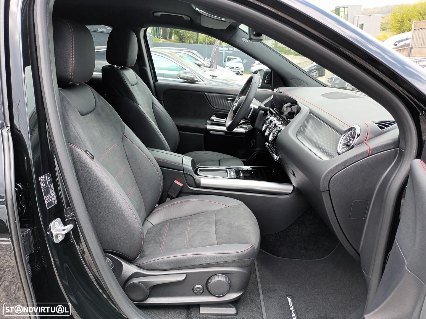 Mercedes-Benz EQA 250+ AMG Line - 13