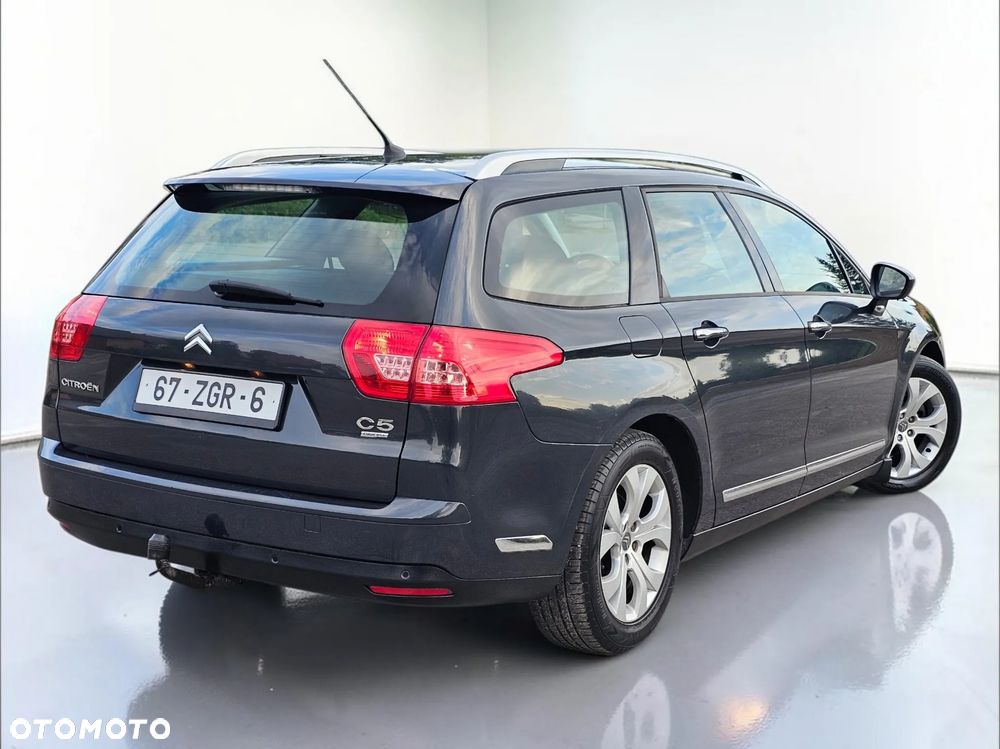 Citroën C5 2.0 16V Confort - 2