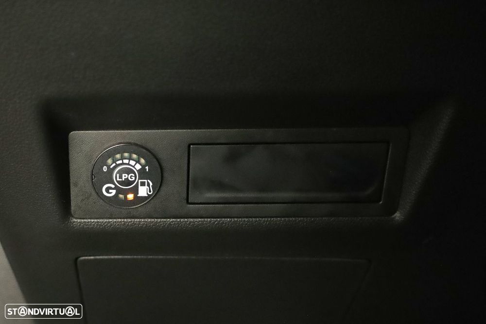 Renault Captur 1.0 TCe Techno Bi-Fuel - 21