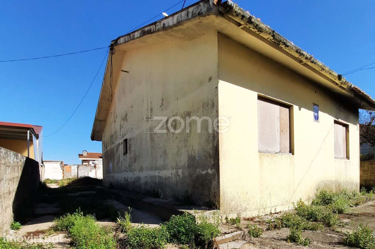 MORADIA INDIVIDUAL DE 4 FRENTES EM GUIFÕES, MATOSINHOS - Grande imagem: 3/19