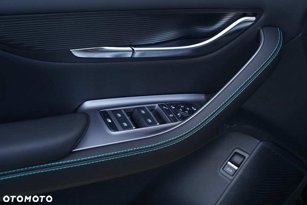 BYD Seal U 1.5T Design AWD - 8