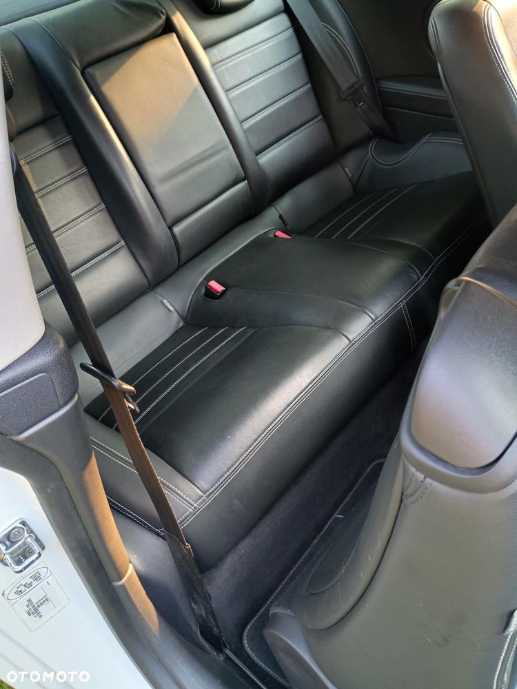 Renault Laguna 3.0 dCi V6 Initiale - 9