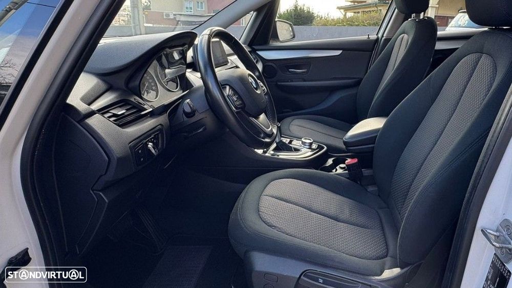 BMW 225xe Active Tourer Advantage - 21