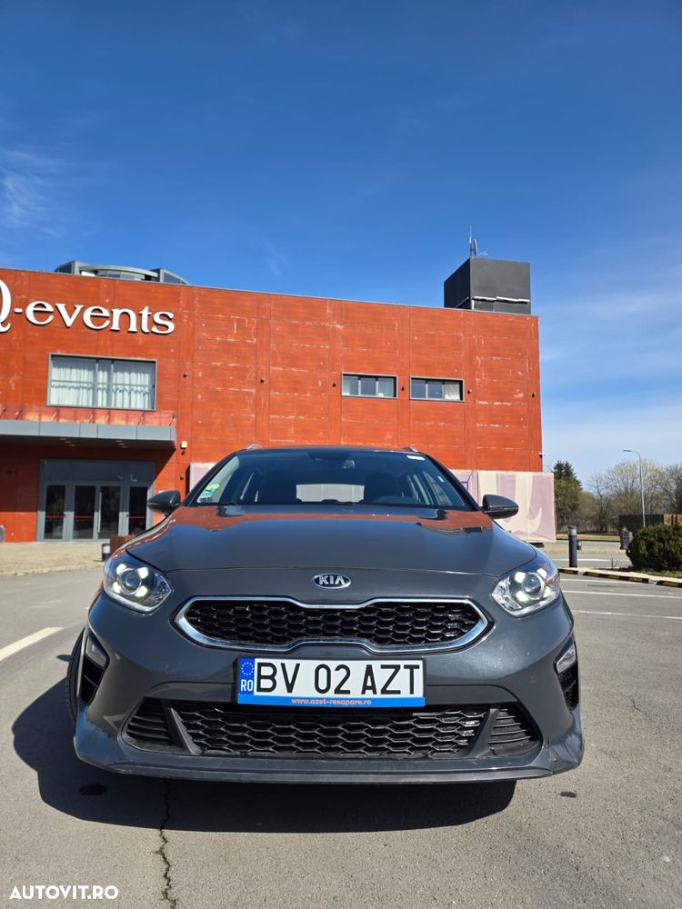 Kia Ceed - 14
