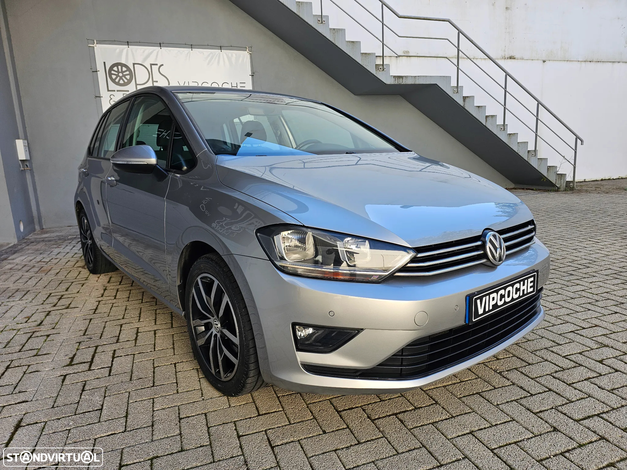 VW Golf 1.6 TDI Highline - 22