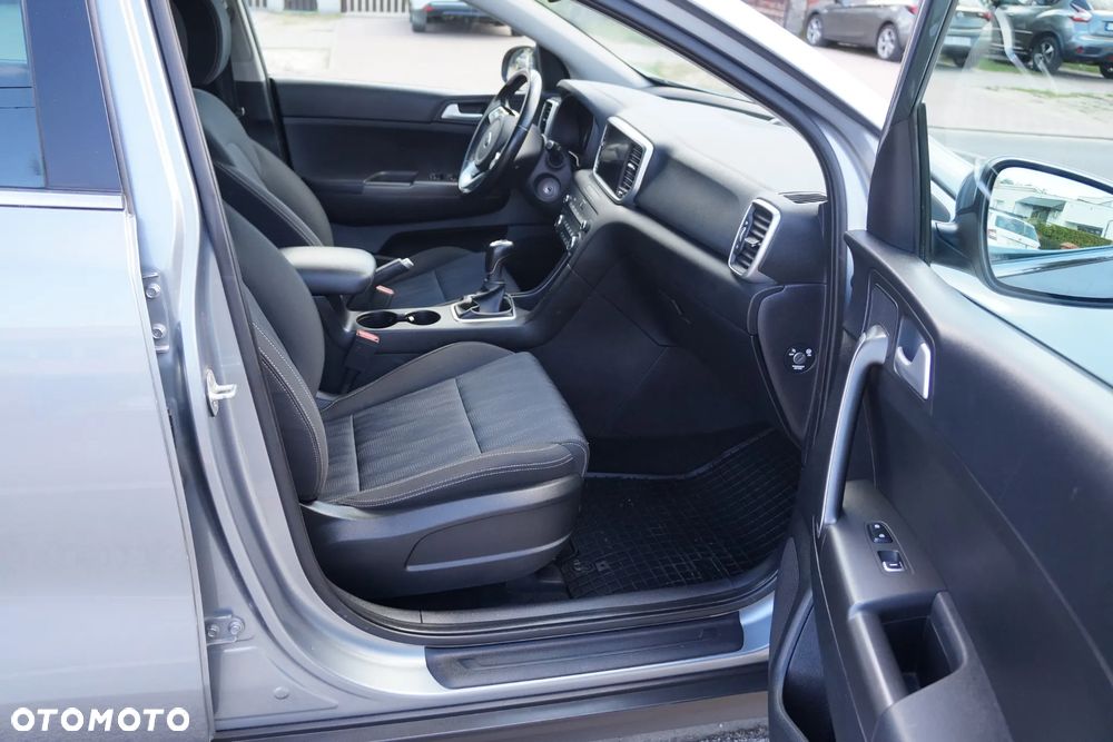 Kia Sportage 1.6 GDI L 2WD - 16