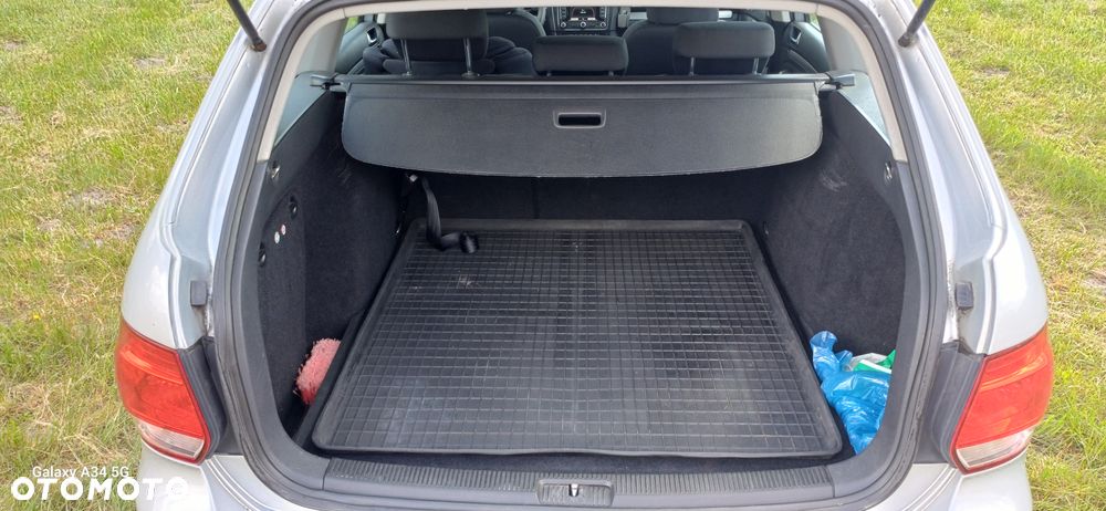 Volkswagen Golf 1.6 TDI Comfortline - 20