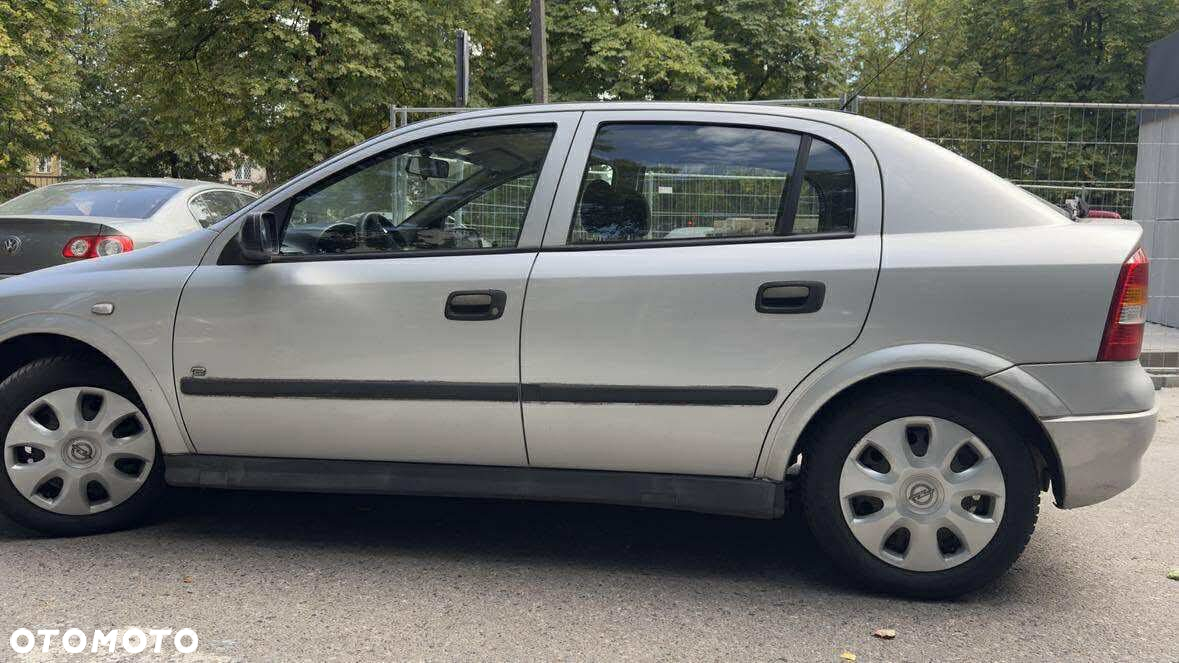 Opel Astra II 1.4 Start - 3