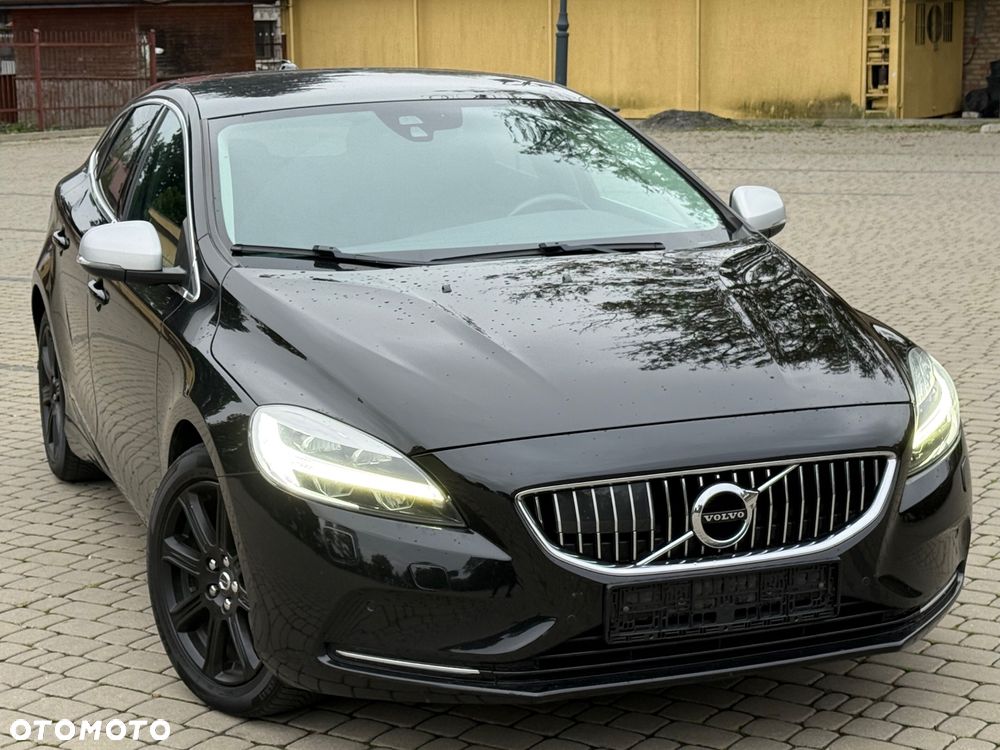 Volvo V40 D3 Inscription - 14