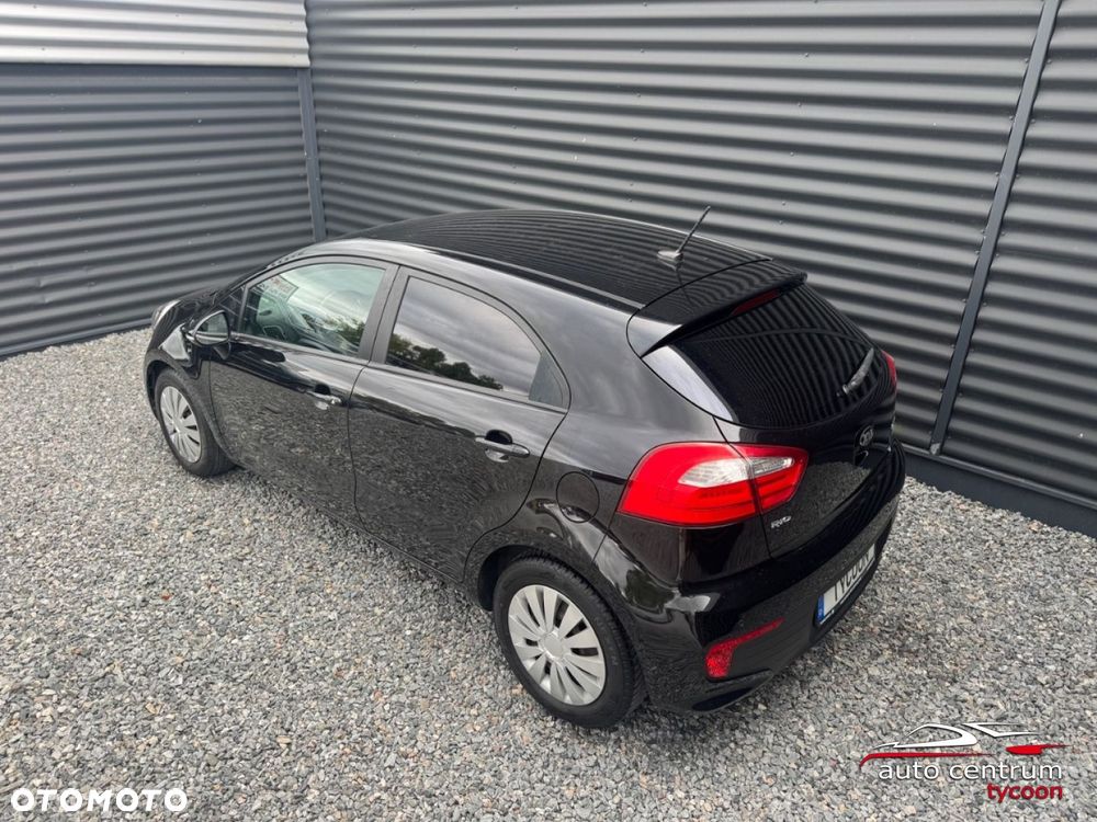 Kia Rio - 7
