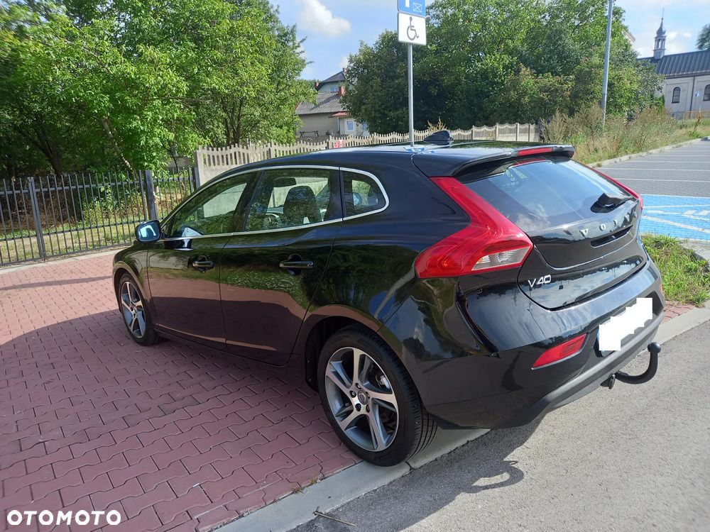 Volvo V40 D2 - 7