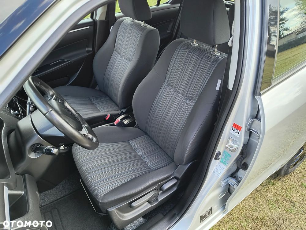Suzuki Swift - 10