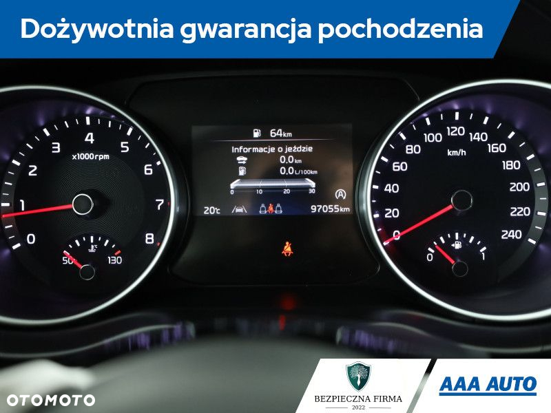 Kia Ceed - 9