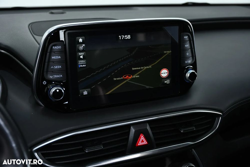 Hyundai Santa Fe - 17