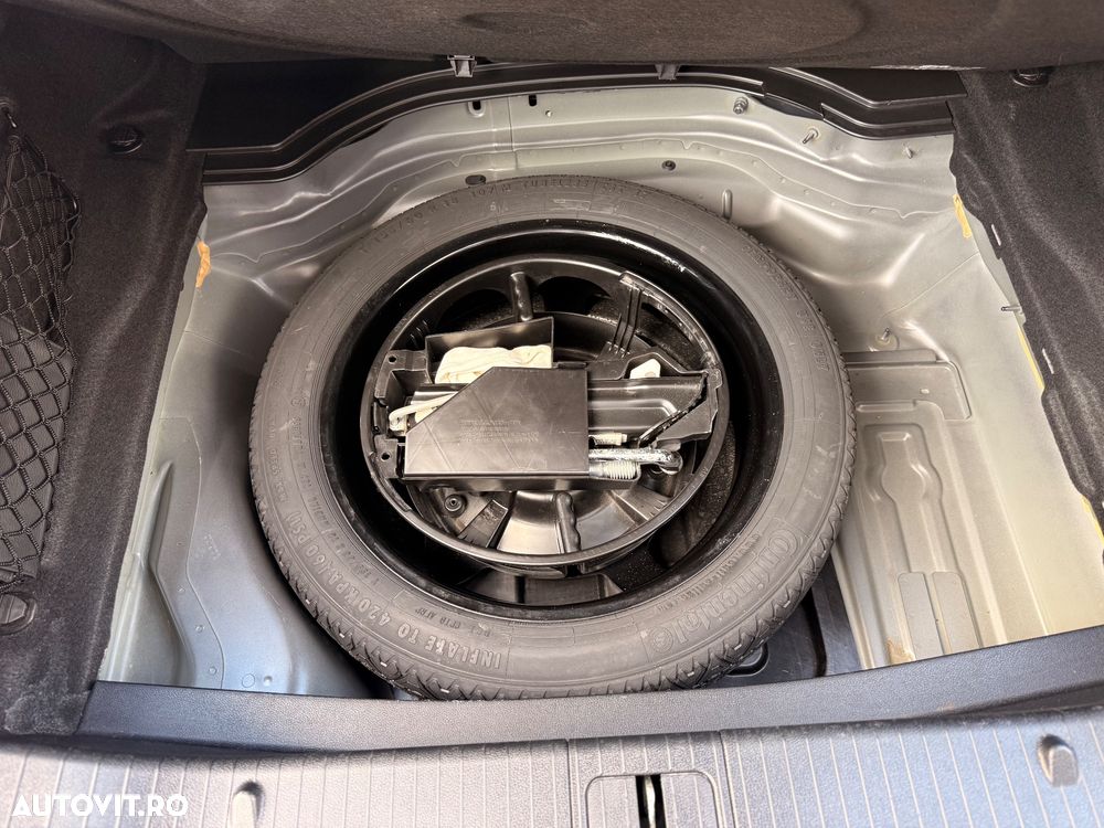 Mercedes-Benz CLS 500 4MATIC Aut - 32