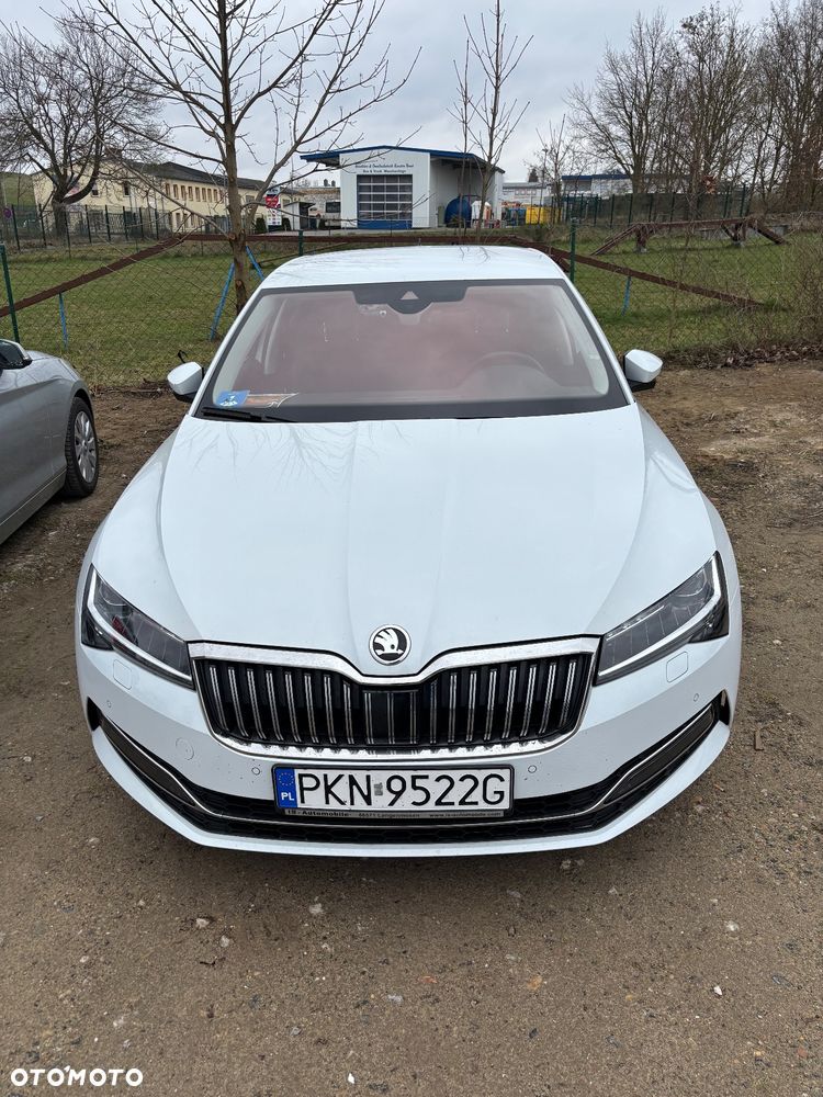 Skoda Superb 2.0 TDI Style - 1