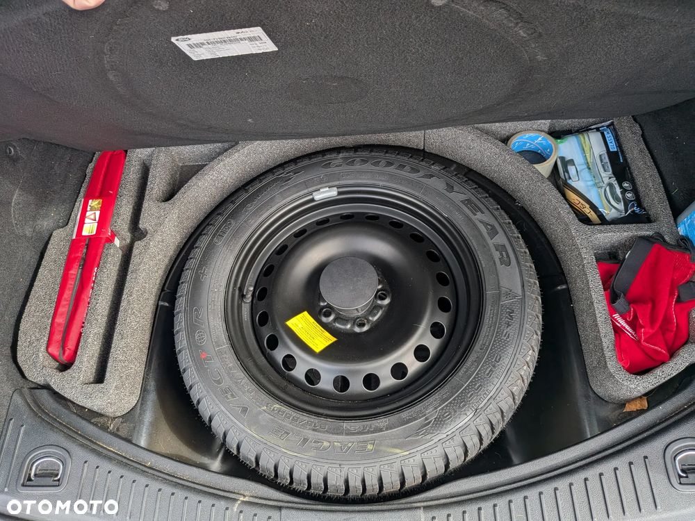 Ford Mondeo 1.6 Eco Boost Start-Stopp Champions Edition - 27