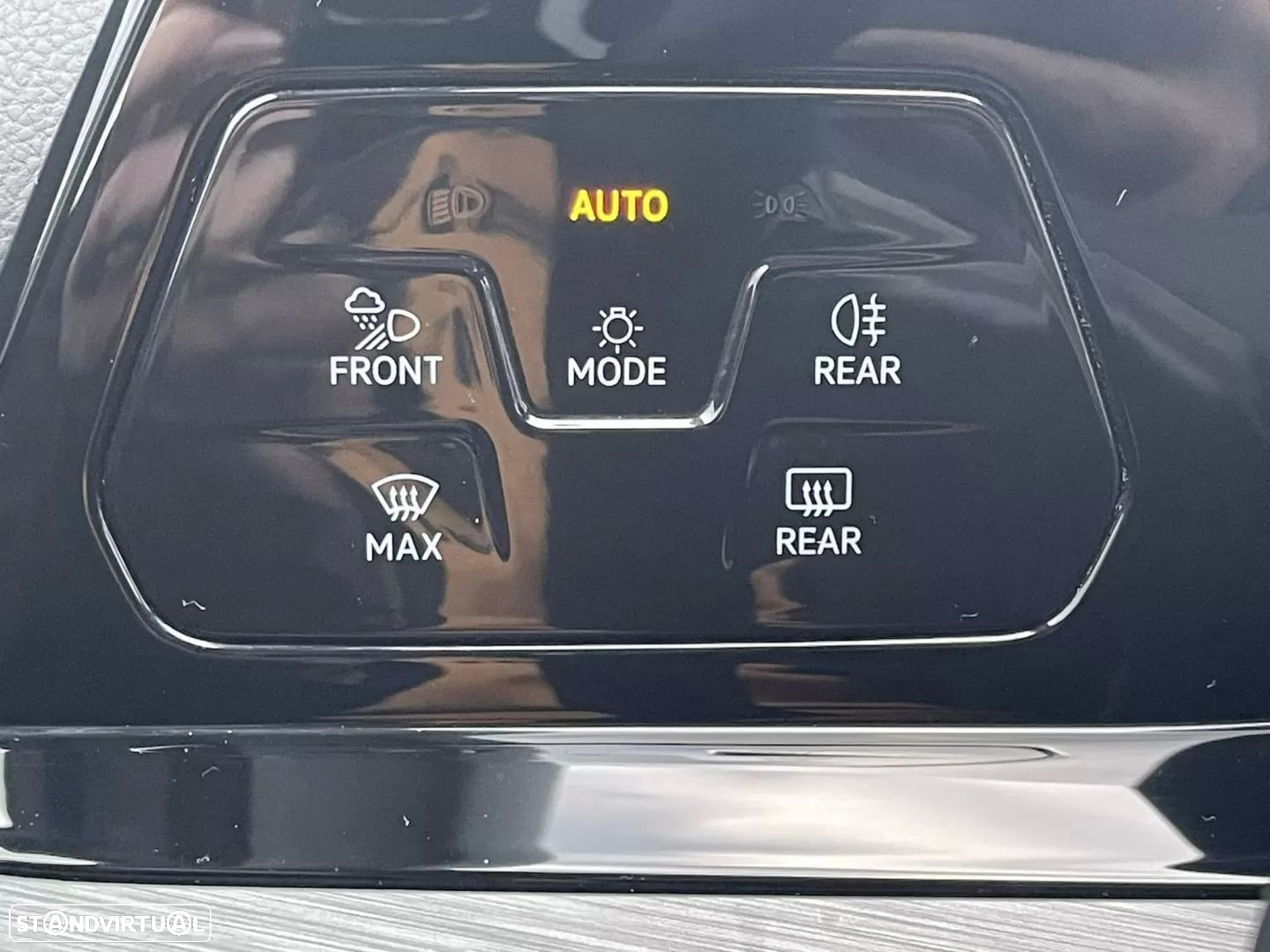 VW Golf 1.4 TSI e-Hybrid DSG - 13
