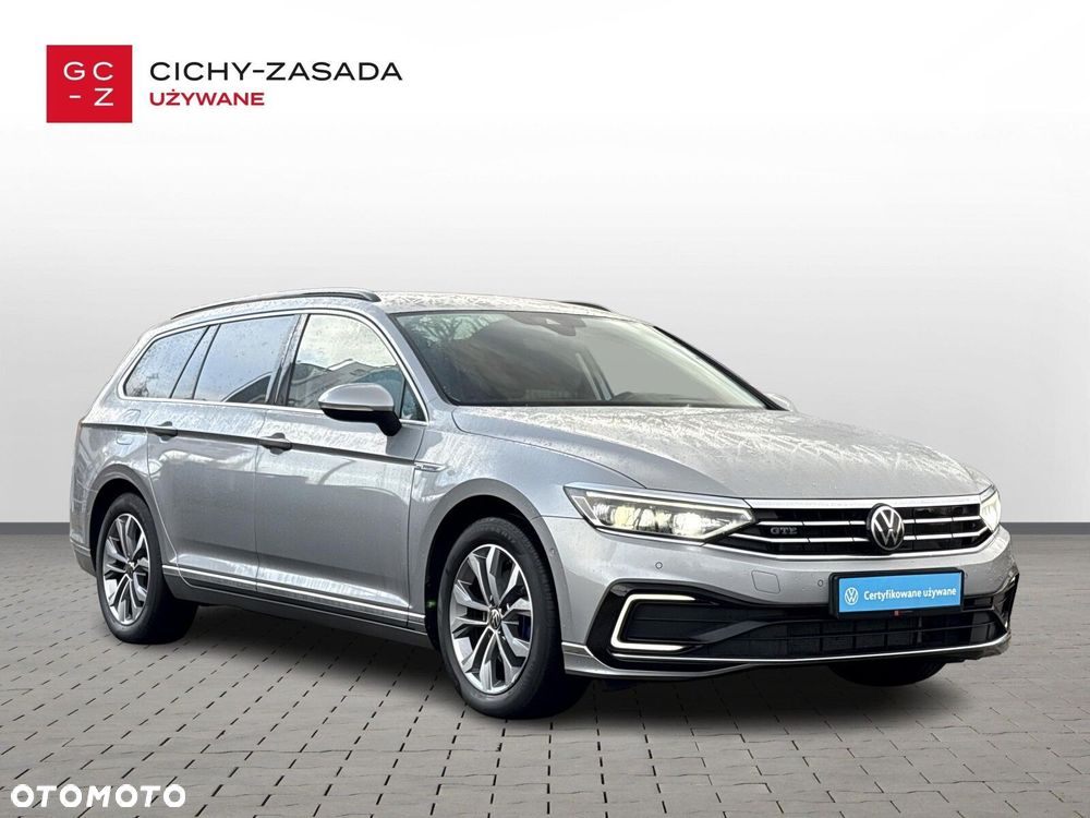 Volkswagen Passat - 7