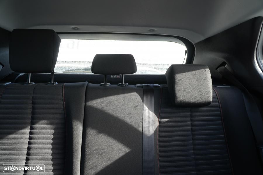 Peugeot 2008 PureTech 100 Business - 13