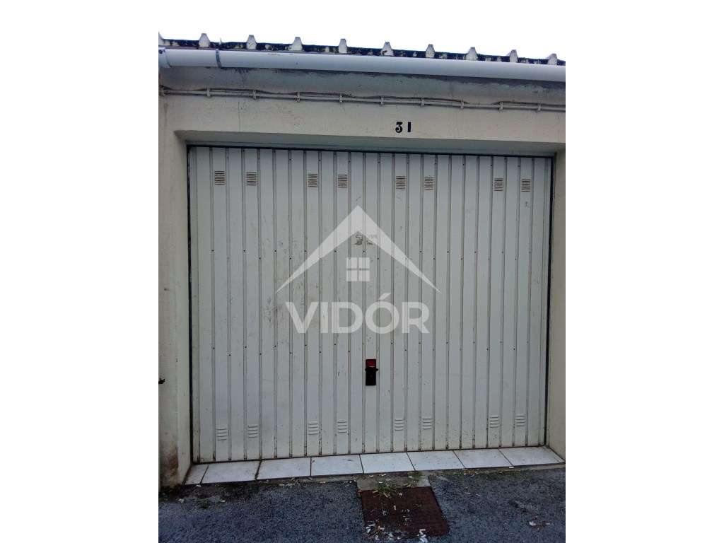 Garagem Box na Rua Joaquim Sottomayor - Grande imagem: 2/2