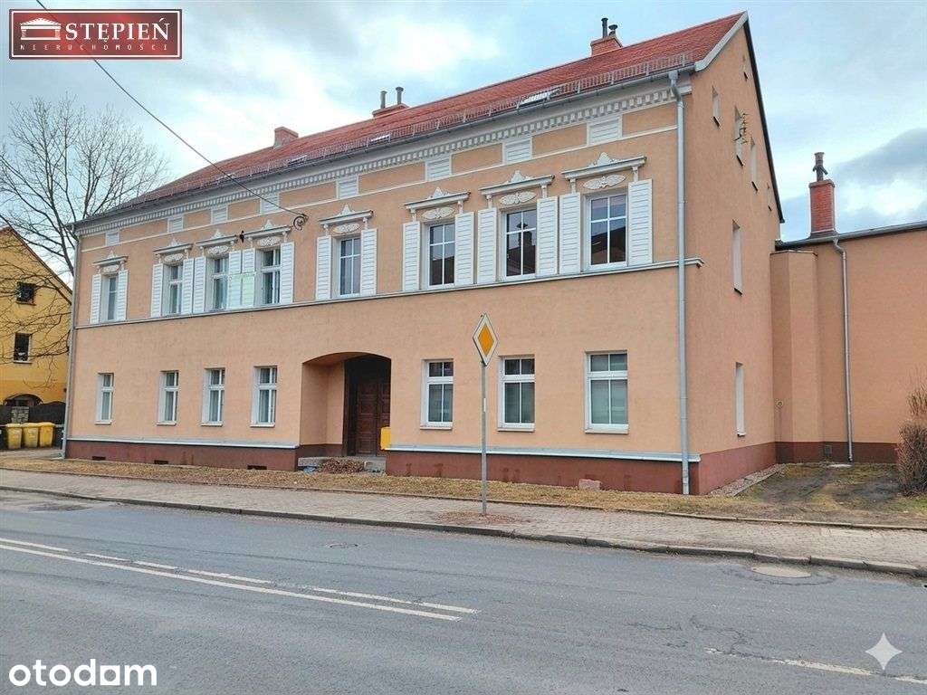 Przestronne mieszkanie 2 -pokojowe w Cieplicach
