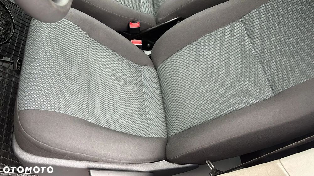 Volkswagen Transporter - 15