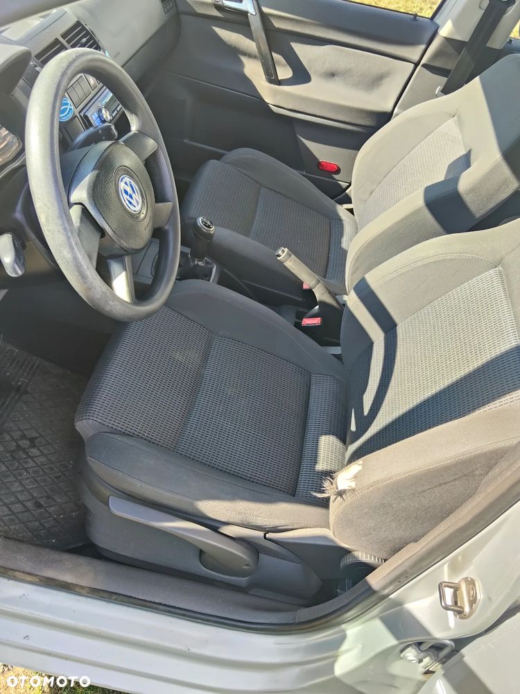 Volkswagen Polo 1.4 - 11