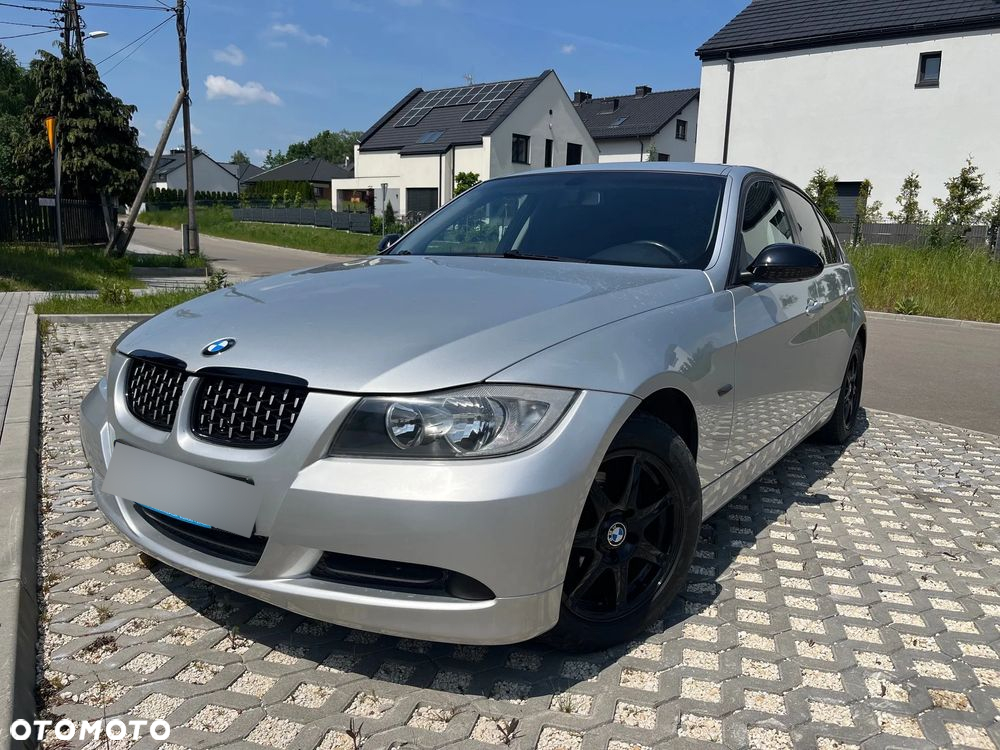 BMW Seria 3 318i - 2