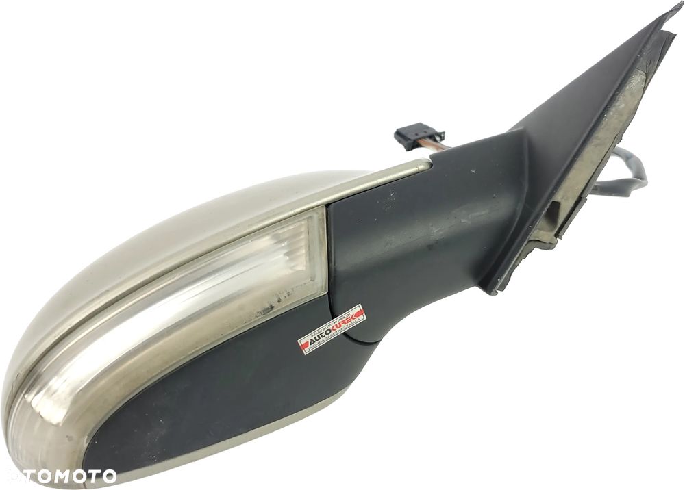 VW PASSAT B5 FL LIFT LUSTERKO PRAWE Z KIERUNKOWSKAZEM KIERUNKIEM 03-05 6 PIN EUROPA ZŁOTE - 10