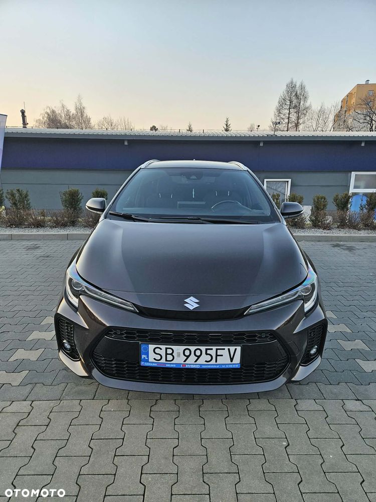 Suzuki Swace 1.8 Hybrid Premium Plus CVT - 2