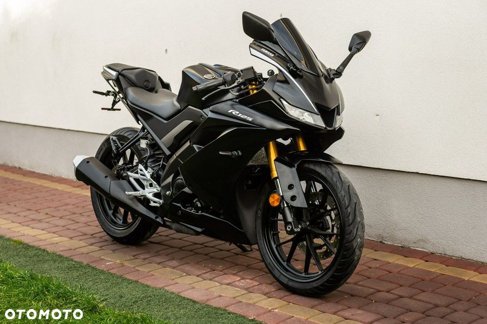 Yamaha YZF - 2