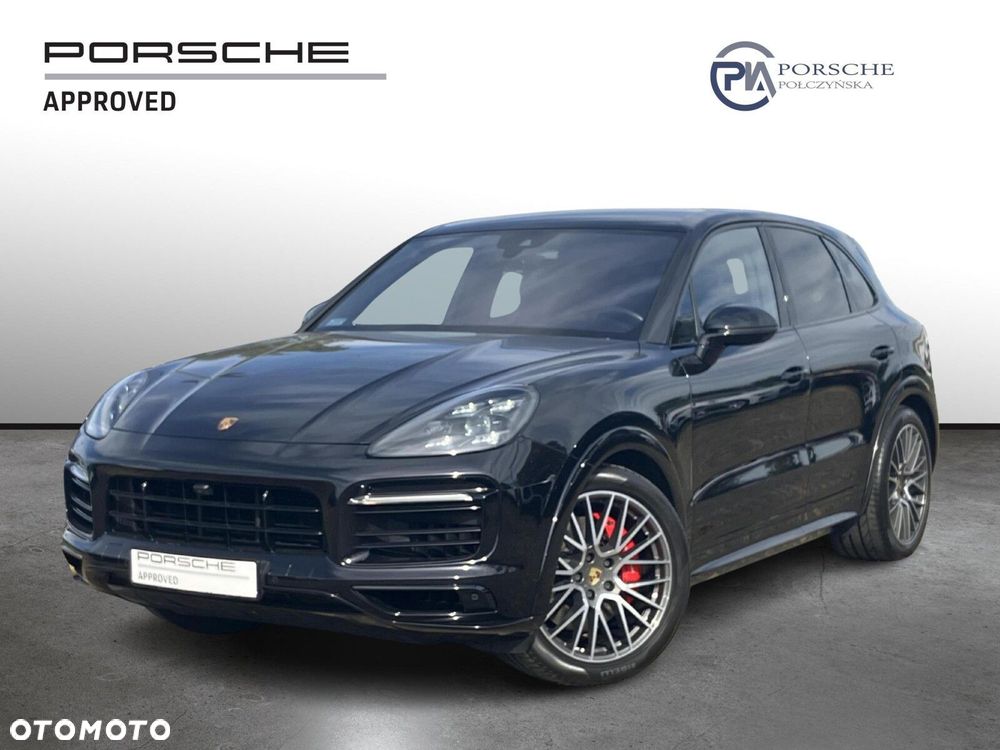 Porsche Cayenne - 1
