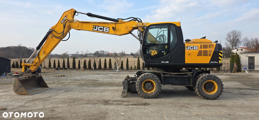 JCB JS 175W+ - 3