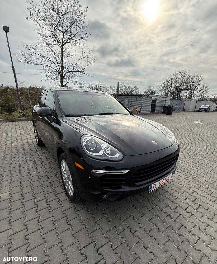 Porsche Cayenne Platinum Edition - 13