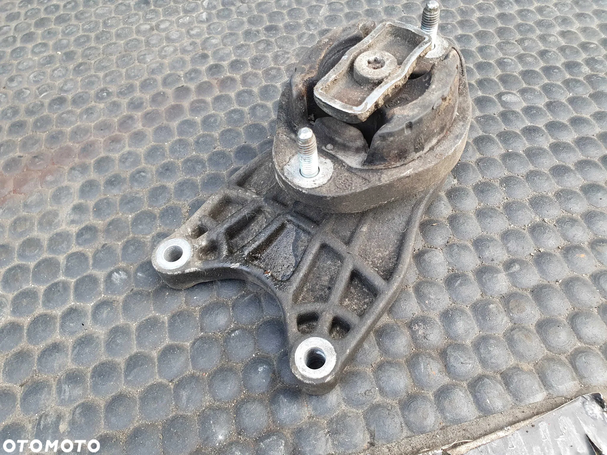 Lapa 8E0399115AK Podpora Mocowanie Wspornik Poduszka Skrzyni 6 Biegow Quattro 4x4 2.0 TDI Audi A4 B - 12