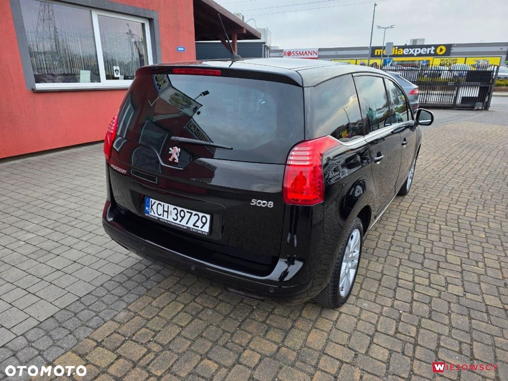 Peugeot 5008 - 11