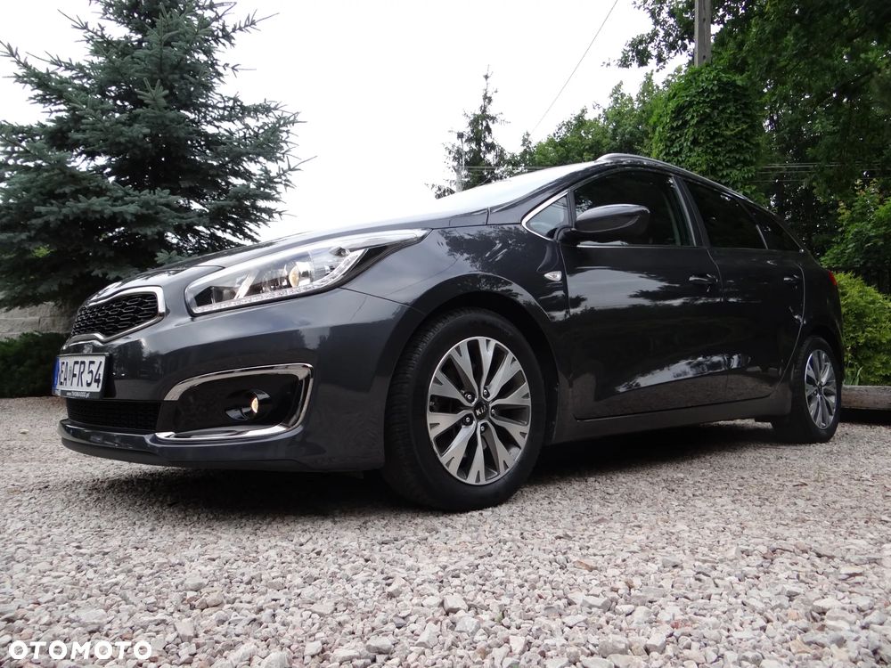 Kia Ceed 1.4 CVVT Dream Team Edition - 7