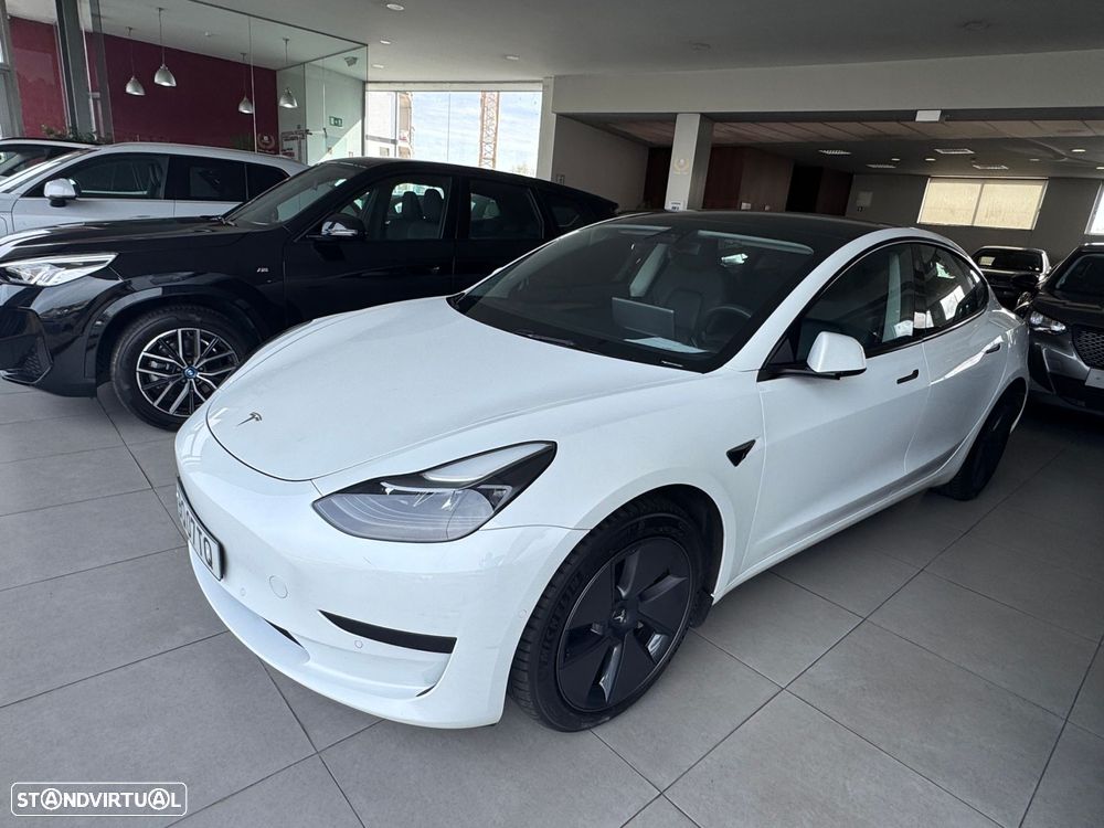 Tesla Model 3 Standard Range Plus RWD - 2