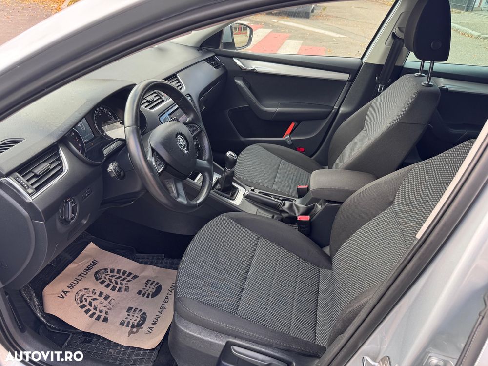 Skoda Octavia 1.6 TDI ELEGANCE - 14