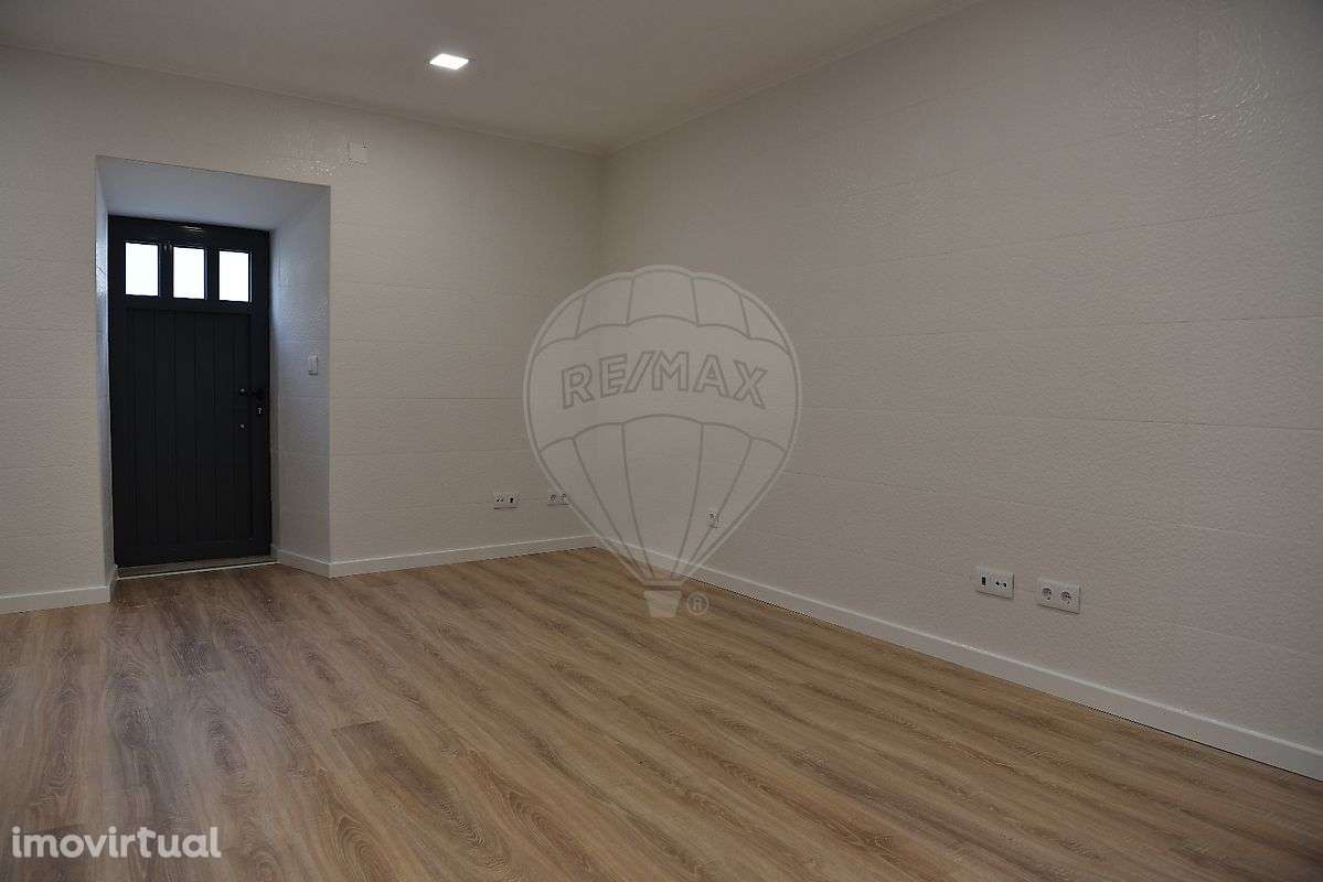 Moradia T2 para arrendamento - Grande imagem: 5/17