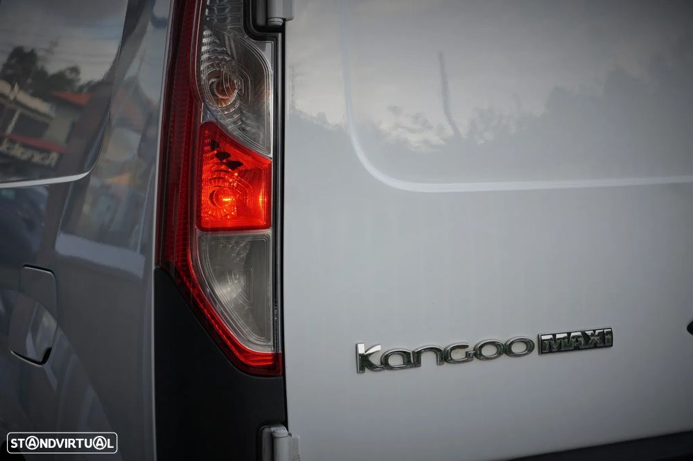 Renault Kangoo MAXI 1.5 DCI 2L ISOTÈRMCA IVA DEDUTIVEL - 35