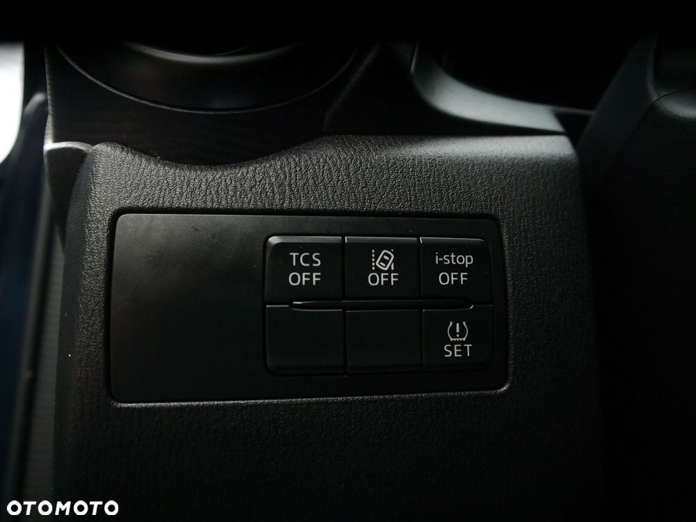 Mazda CX-3 2.0 SkyDream - 36