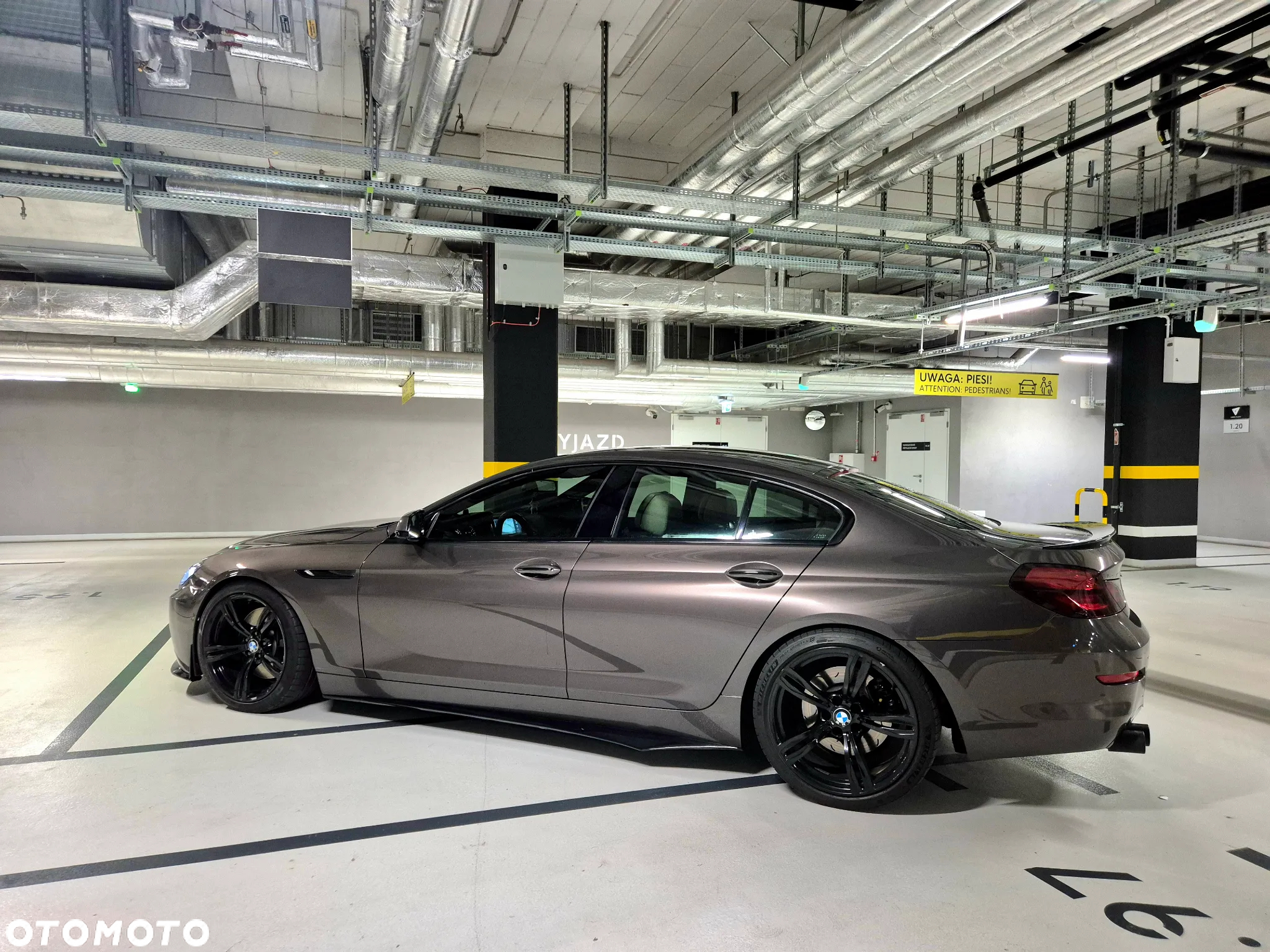BMW Seria 6 650i xDrive M Sport Edition - 12