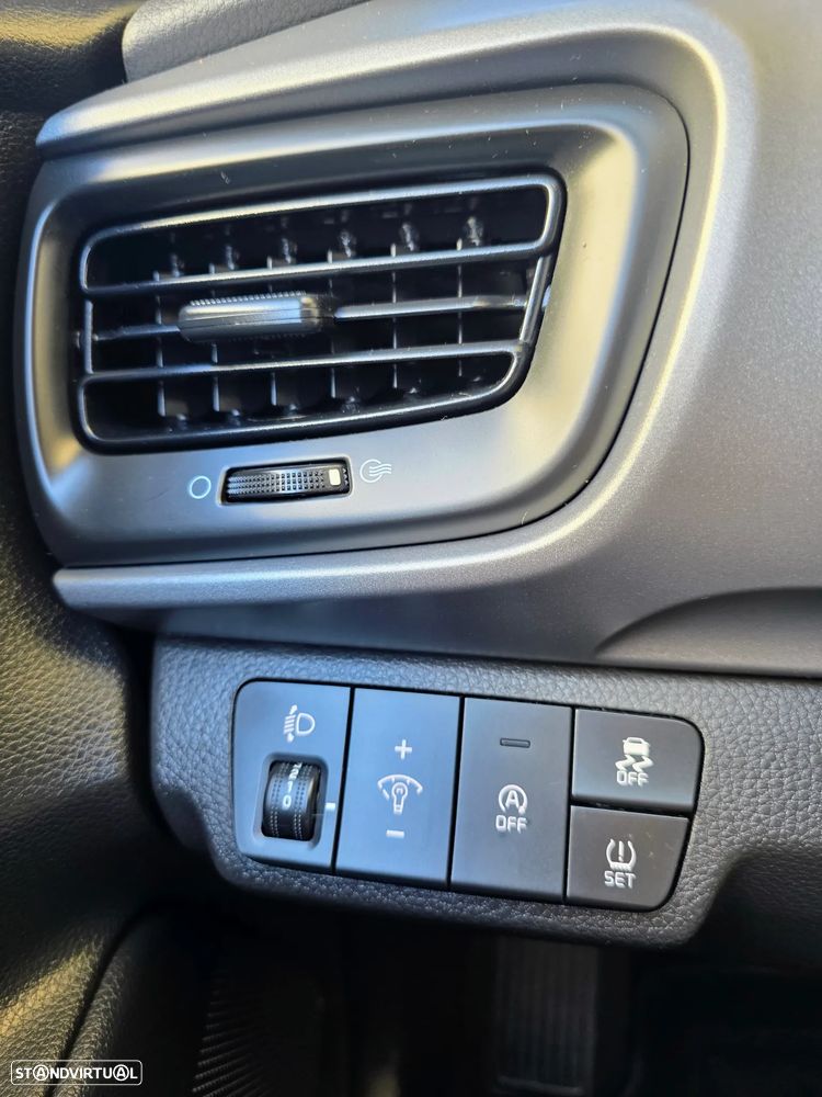 Kia Stonic 1.2 Dynamic - 29