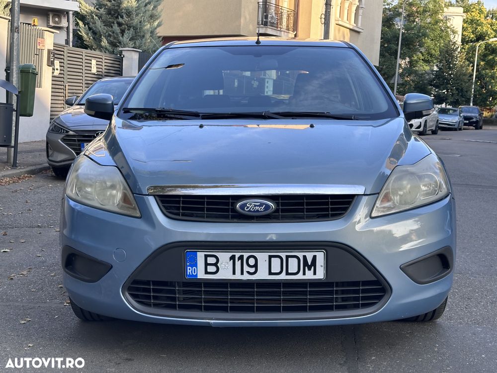 Ford Focus 1.6i Trend - 2