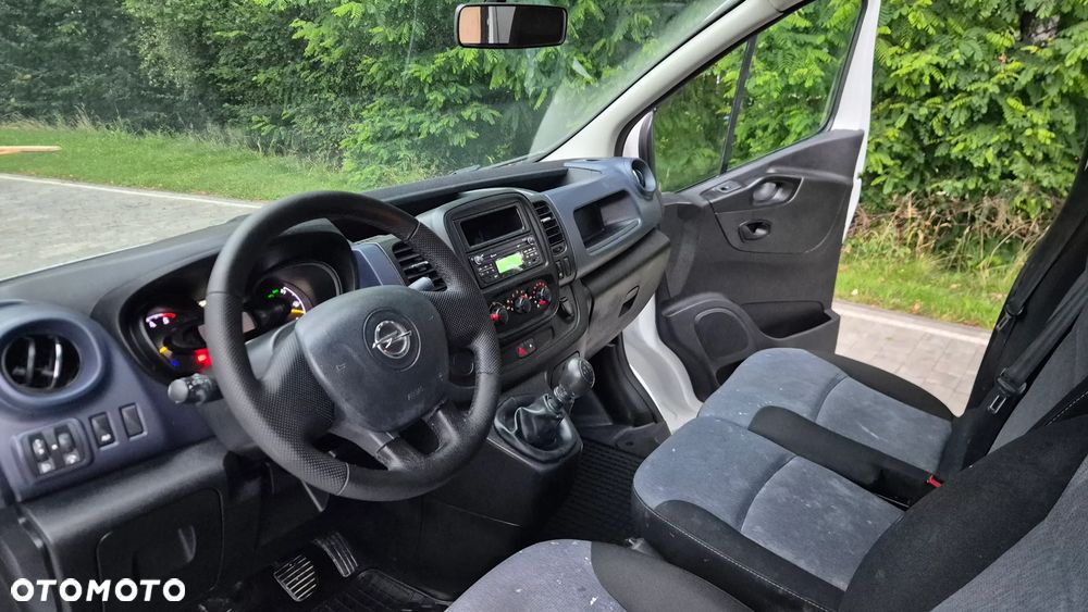 Opel VIVARO TRAFIC - 9