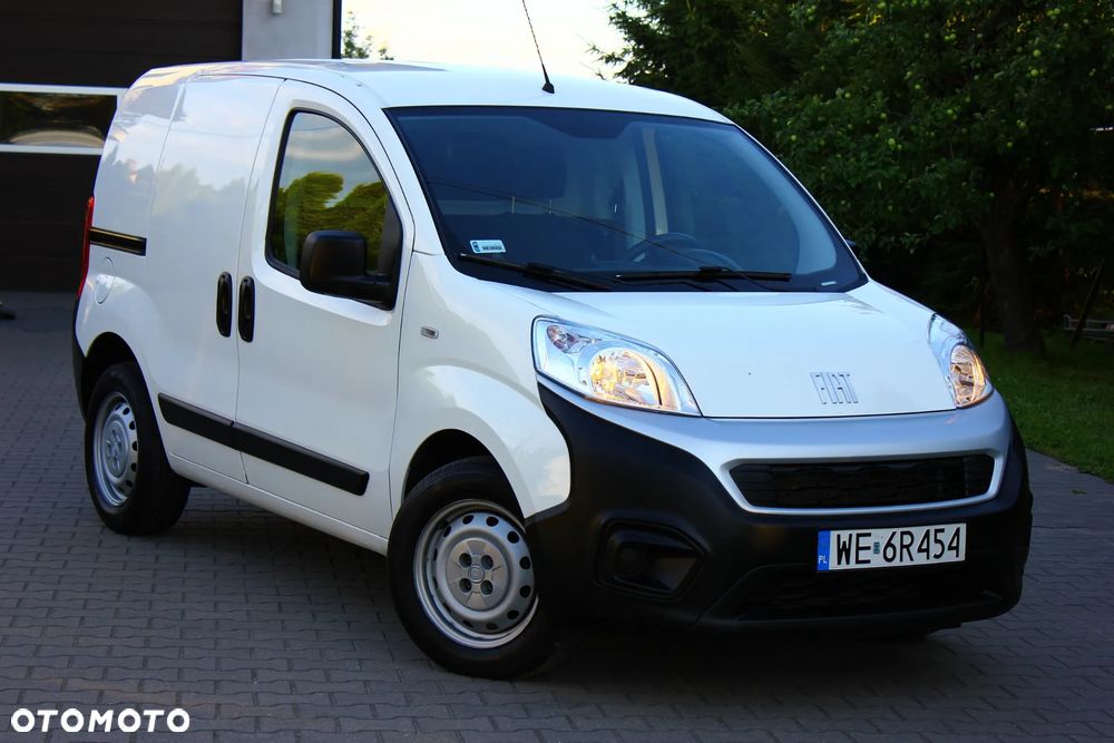 Fiat FIORINO 1.3MJ 80KM 2 OSOBOWY BLASZAK AUTO PERFEKT JAK NOWE 73 TYS KM FV23% - 1